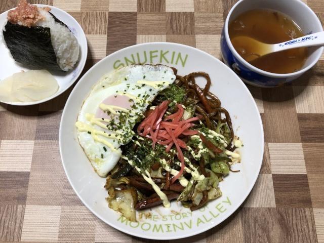 写真:「太麺焼そばSTRONG」