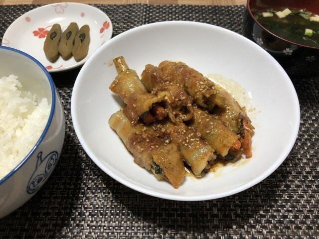 写真:「ごぼうと人参の豚バラ肉巻き」