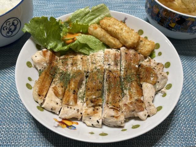 写真:「チキンステーキ」