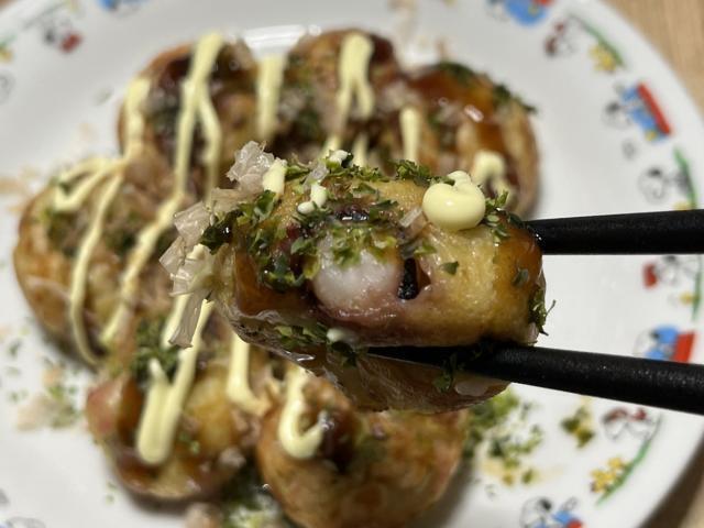 写真:「たこ焼き」をひとくち