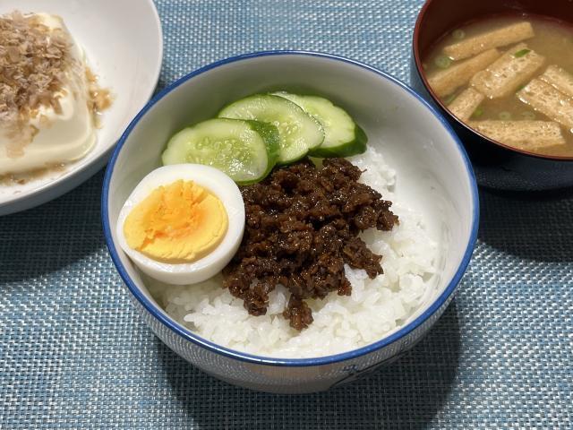写真:「畑のお肉の魯肉飯醤」で魯肉飯