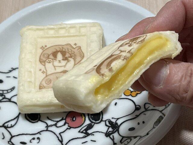 写真:「mofusand わっふれ～む」をひとくち