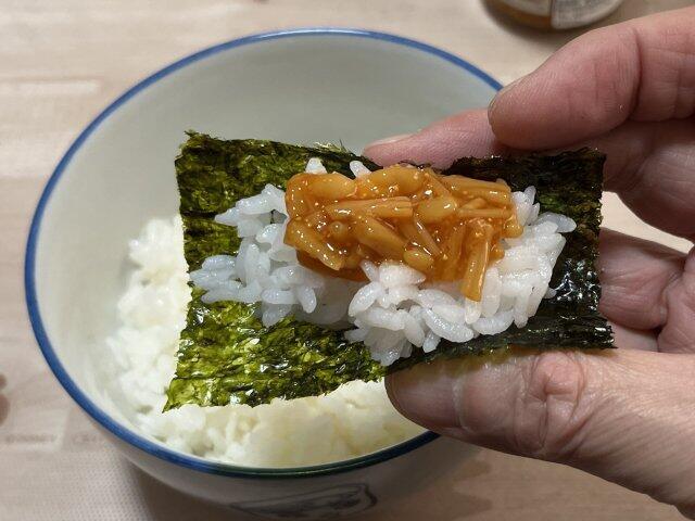 写真:3COINS「明太子なめ茸」と海苔ご飯