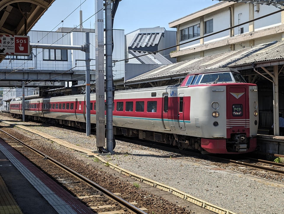 381系（間もなく引退）
