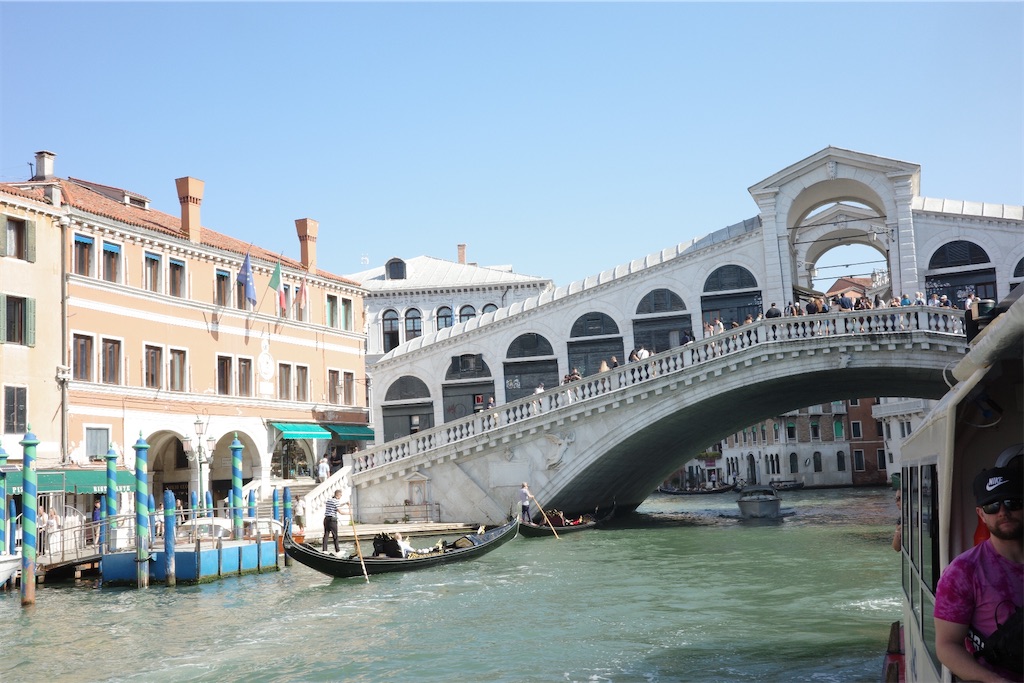 2025年版】イタリア旅行9泊10日の費用は？ベネチア＆ドロミティを70万