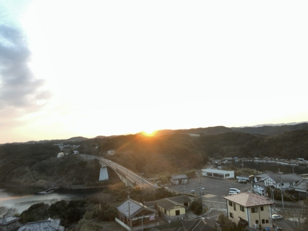 f:id:uyuajumma:20180328173217j:plain f:id:uyuajumma:20180328173217j:plain