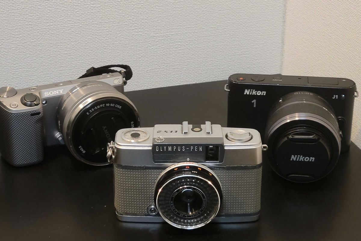 2年前に購入したカメラとプリンターです 同時購入とか言わずに本体だけでもぉ