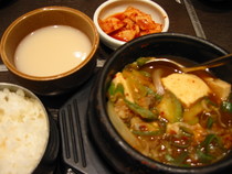 韓国料理にはマッコリですよね～