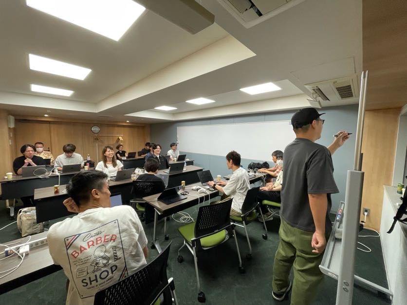 リプレイスプロジェクトメンバーによる解説の様子