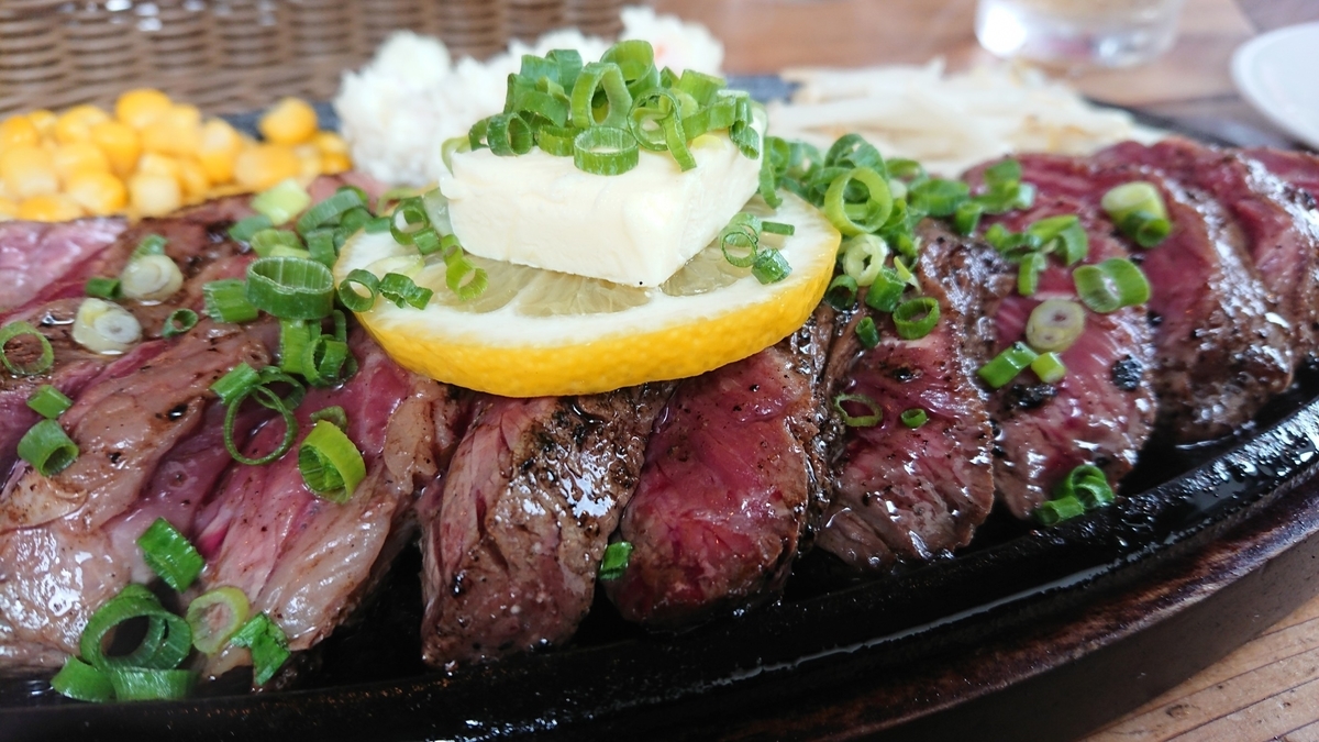 ヒメchanさま専用ページ♡ カントリーハート　2段ステップ　踏み台　肉球 main-qu830.jpg