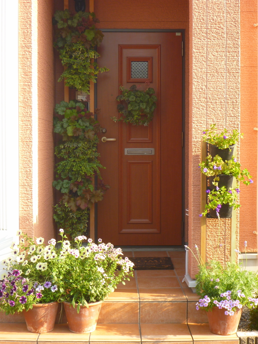 f:id:verandarosegarden:20190627065144j:plain f:id:verandarosegarden:20190627065144j:plain