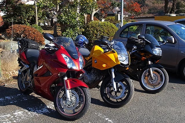 f:id:vfr750f2:20111231000750j:plain