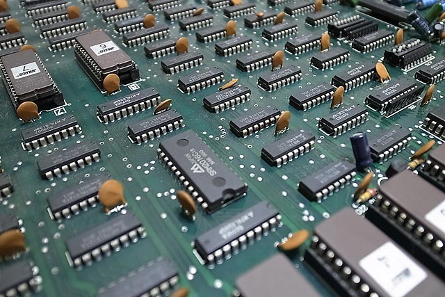 懐かしいもの・・・・業務用ゲーム基板 - VFRでツーリング！たーさまの日記