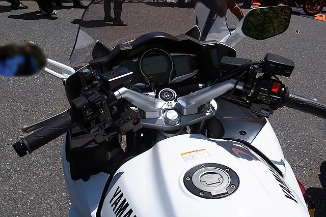 最新！警視庁白バイコレクション2014 - VFRでツーリング！たーさまの日記