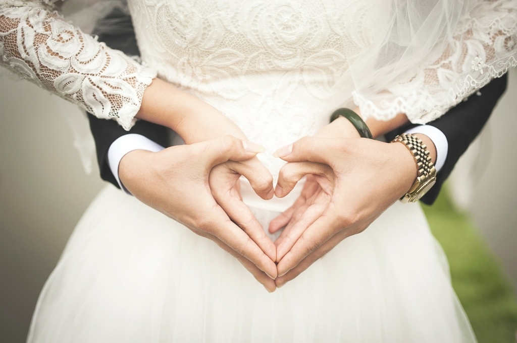 実費用 ペットと一緒に挙げる結婚式の価格 少人数専門の小さな結婚式さん利用レポート Royal Naught