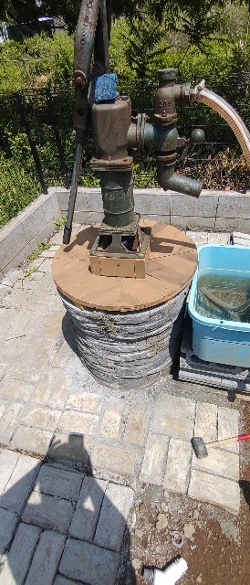 ベコベコになった土台