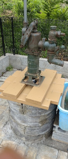完成した井戸の土台