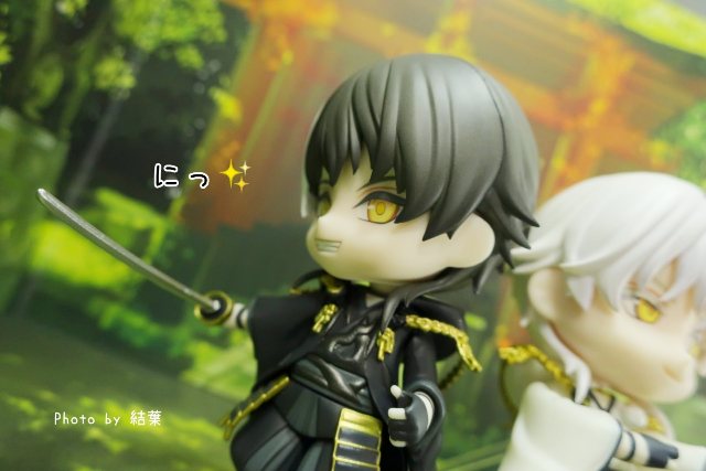 ねんどろいど　刀剣乱舞　鶴丸国永　三日月宗近 レビュー】ねんどろいど 舞台刀剣乱舞 鶴丸国永(義伝)／三日月