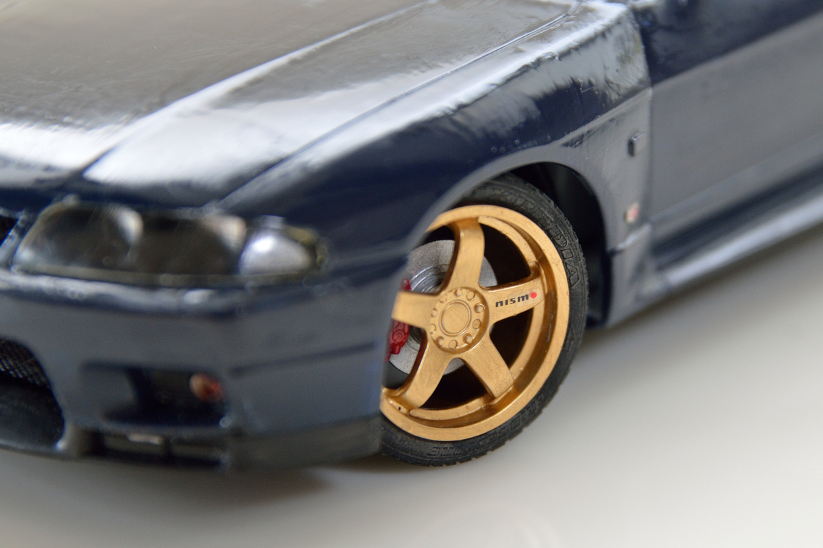 再びカスタム】タミヤ 日産スカイラインGT-R V-spec (BCNR33