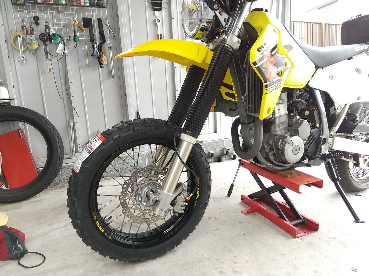 DRZ400・スズキの傑作・インプレ・400で乗る価値があるのはコイツだけ
