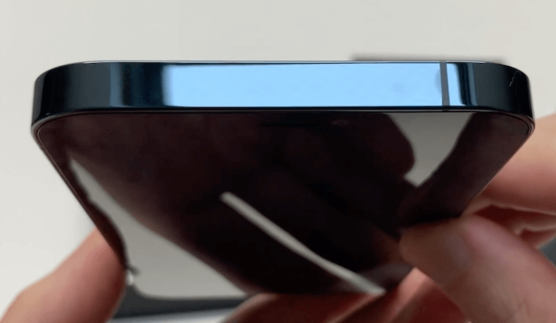 実機レビュー】iPhone 12 Pro パシフィックブルー（青色）のデザイン