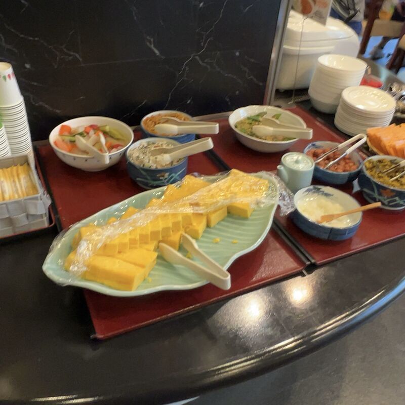 ホテルビアントスの朝食バイキング｜ご飯・焼き魚・味噌汁などの和朝食も