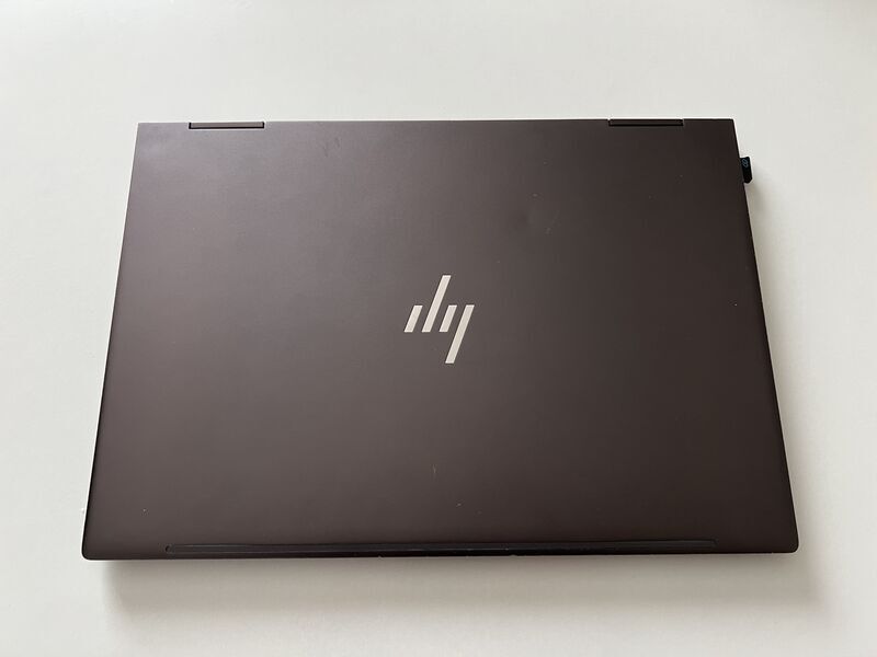 HP ENVY x360 13-ag0010AUの写真
