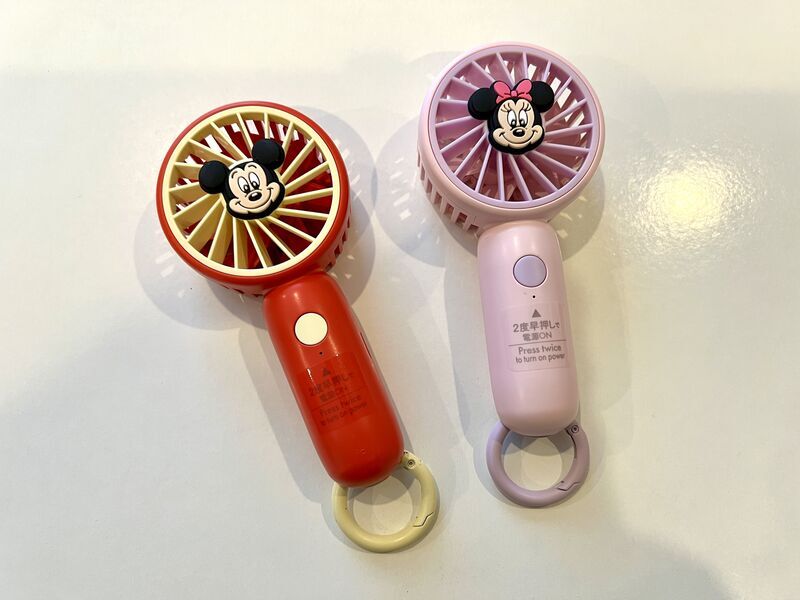 DAISOで購入したミッキーのハンディファン