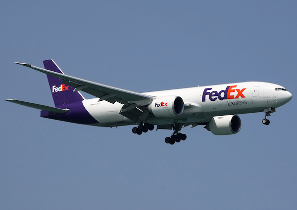 fedex フェデックス