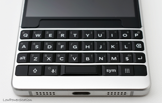 Black Berry / KEY2※howk900様用※ s-l1200.jpg