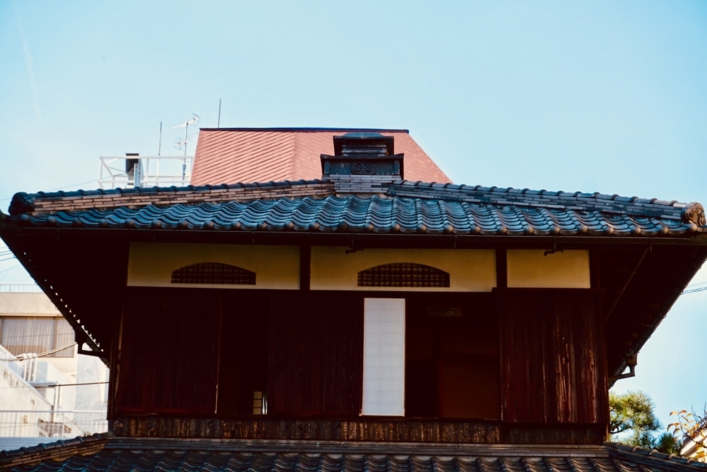 f:id:wadakogorou-weblog:20181212180902j:plain f:id:wadakogorou-weblog:20181212180902j:plain
