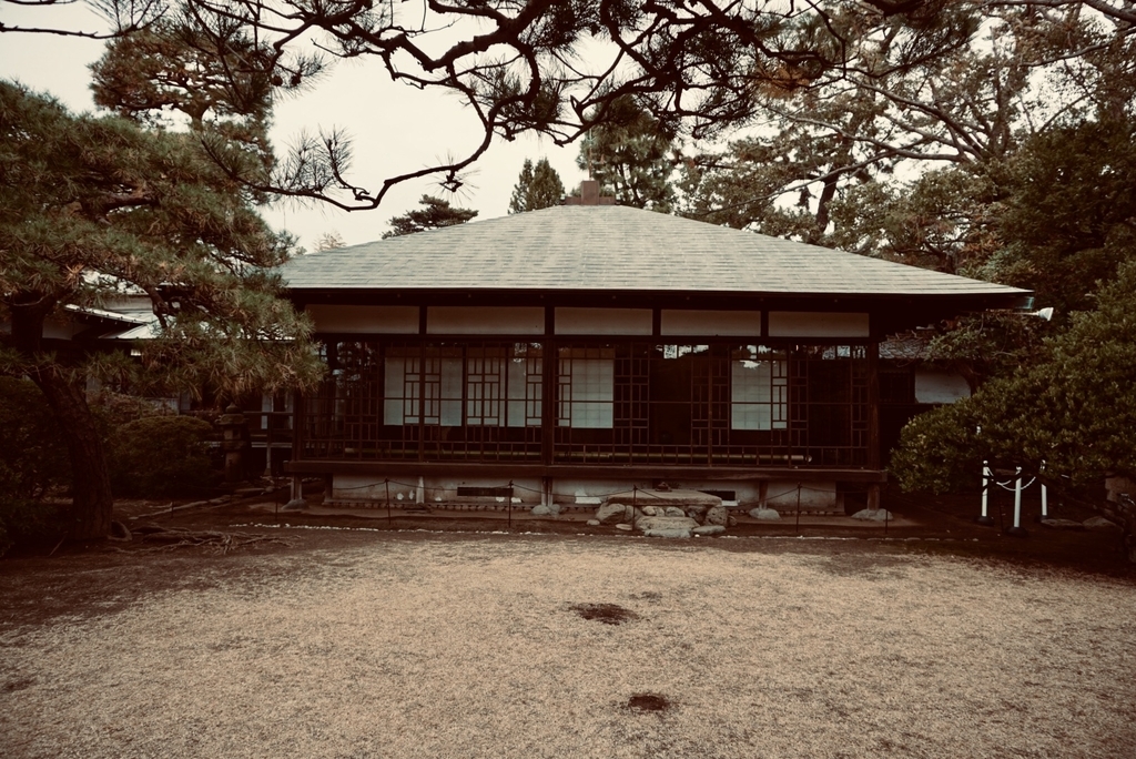 f:id:wadakogorou-weblog:20181228201857j:plain f:id:wadakogorou-weblog:20181228201857j:plain