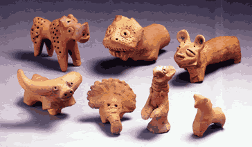 古代インダス文明　コブ牛　箱付き　S２２ー３ 掌の骨董62. コブ牛土偶 原インダス文明 | 掌（てのひら）の骨董