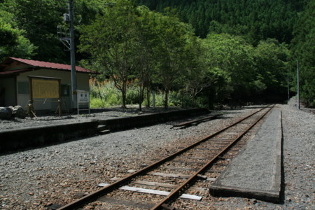 尾盛駅