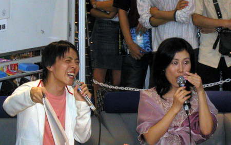 f:id:wapa:20011022215101j:image:w320 f:id:wapa:20011022215101j:image:w320