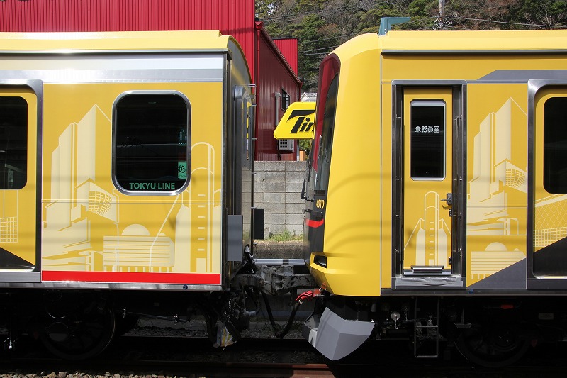東急5050系4000番台(4110F)「Shibuya Hikarie号」甲種輸送 in逗子駅
