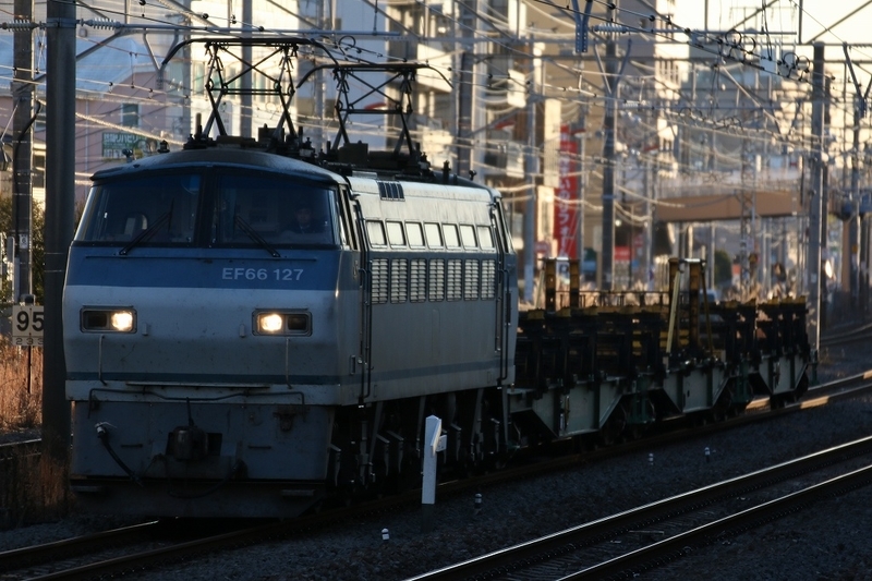 8091レ・8081レ in辻堂・大磯駅 - わらよのブログ