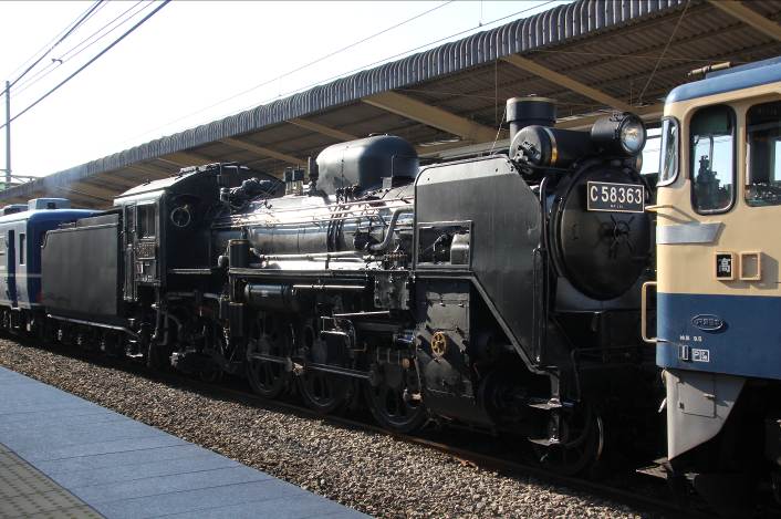 C58 363 OM出場回送 in神保原駅 - わらよのブログ