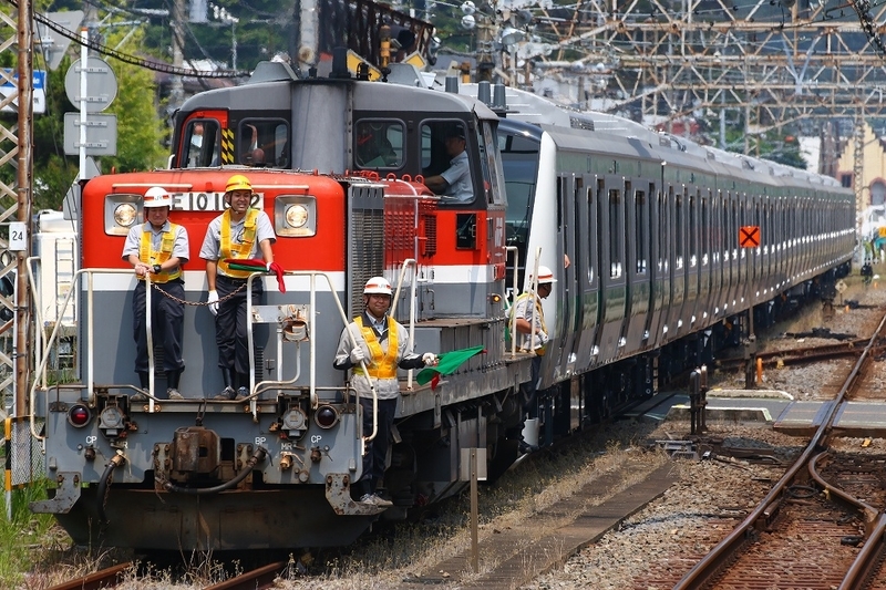 田町派出所疎開返却&疎開・E233系7000番台(ハエ138)総合車両製作所出場