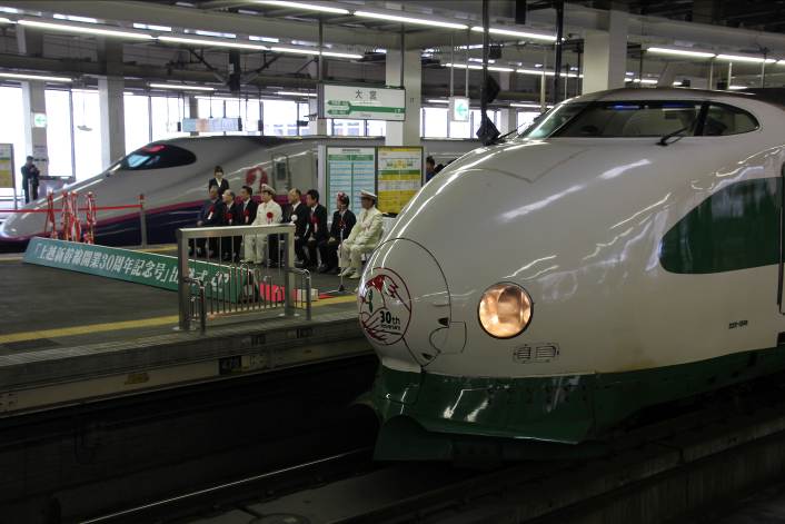 上越新幹線開業30周年記念号」・「むさしの奥多摩号」 in大宮駅