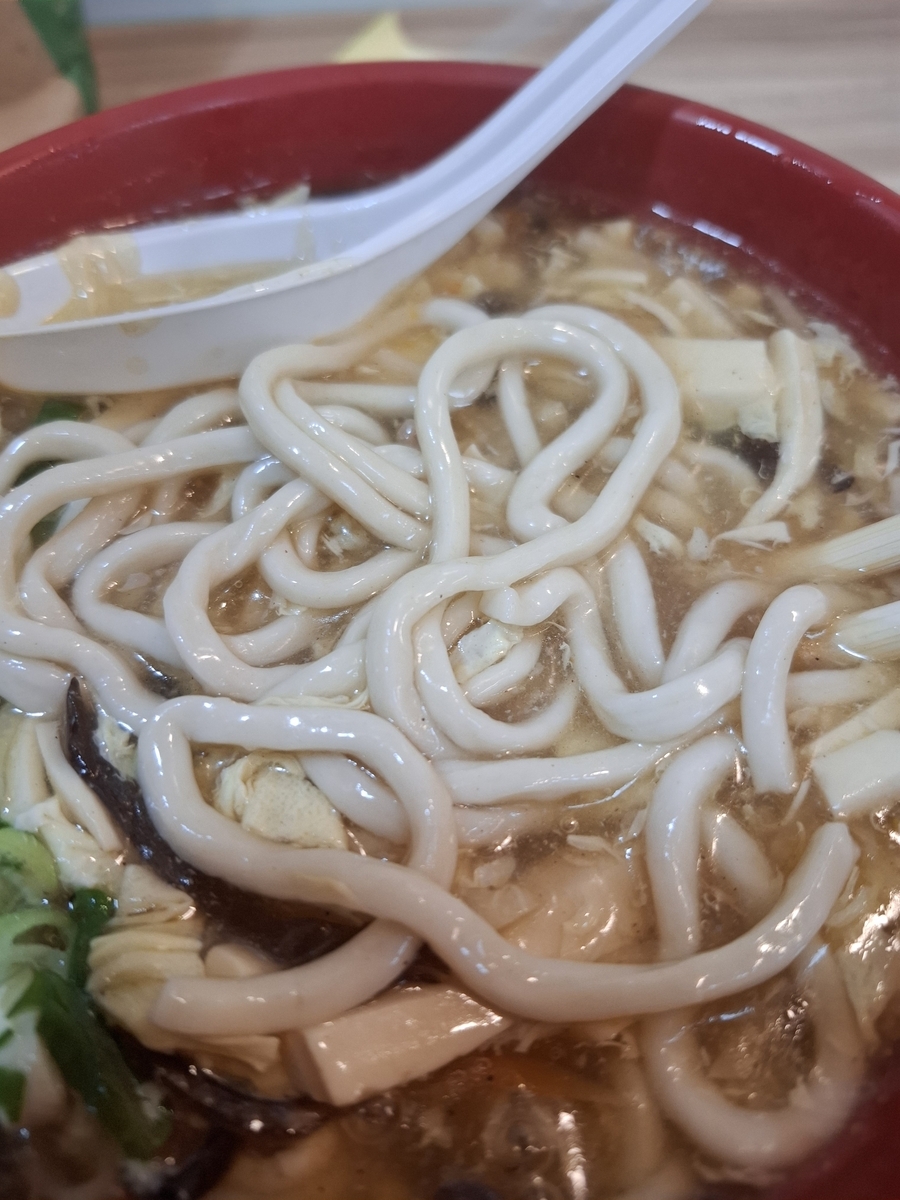 麺はこんな感じ
