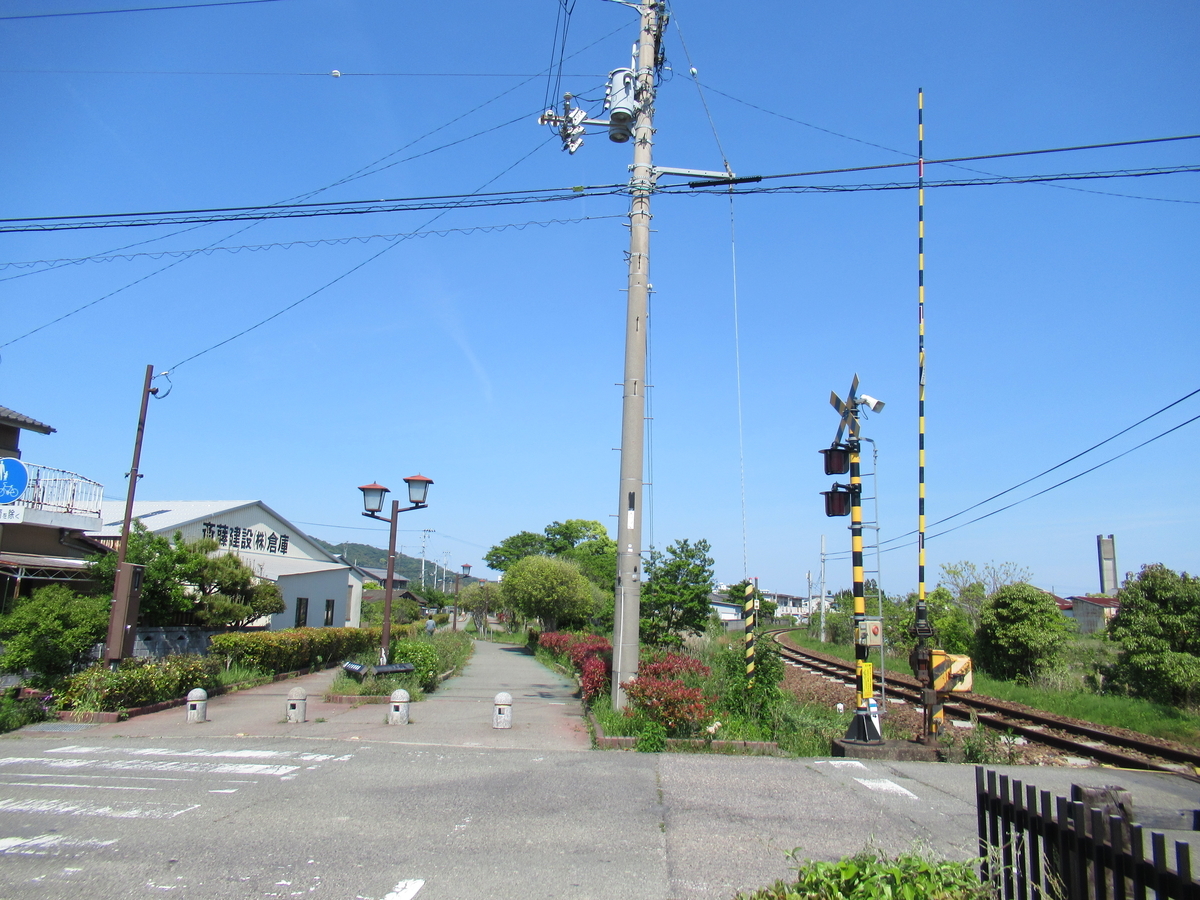 街中に今も駅の名残が…かつての四国の玄関口「小松島線」廃線探訪