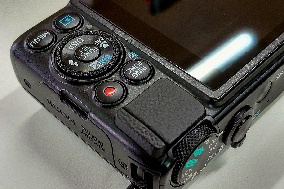 PowerShot S120】2013年生まれの高級コンデジだけどまだまだ現役使用中