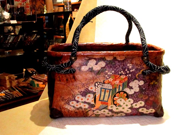 ❤️一閑張りバッグ 菊 一閑張り 一閑張りバッグ 古文書 和紙 花