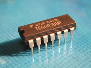 USB充電ヘッドホンアンプ (1) スイッチドキャパシタ - blog123