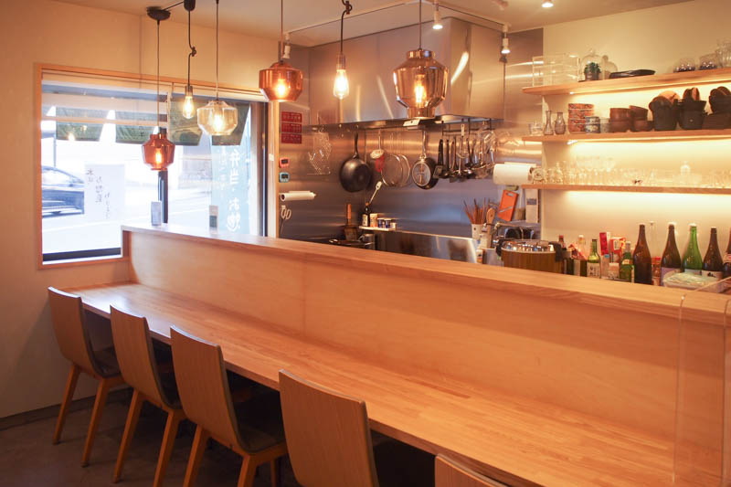 家庭料理と野菜マルシェ 畑の子>