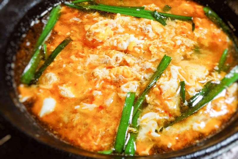 石川県金沢市にある辛麺笑福の辛麺