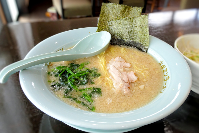 能美郡川北町の椿ラーメンショップ