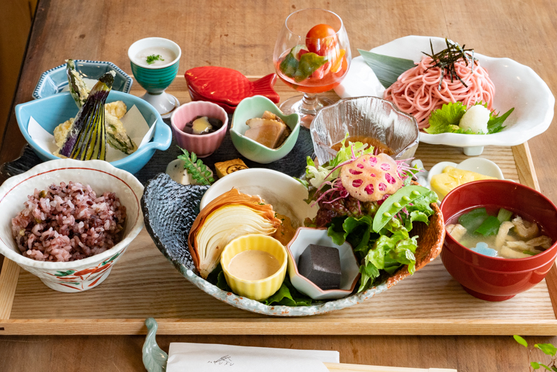 能美市のハヤシメシ