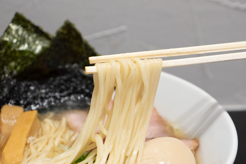 石川県金沢市の近江町ラーメンののどぐろラーメン